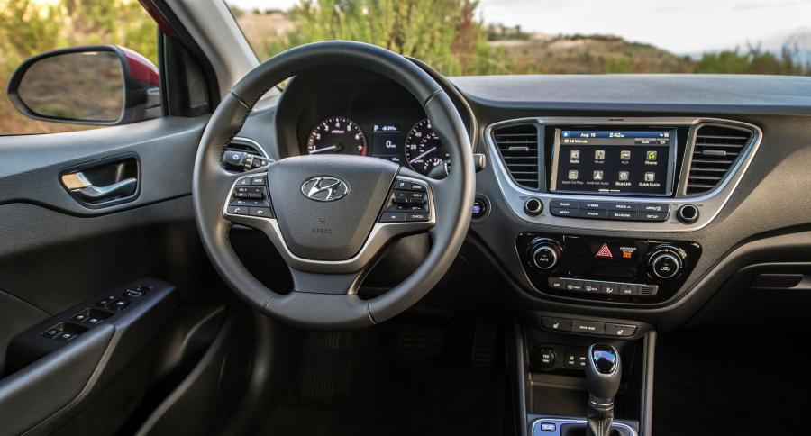 Детали интерьера Hyundai Accent 2017 года  (NA) (фото 58 из 63)